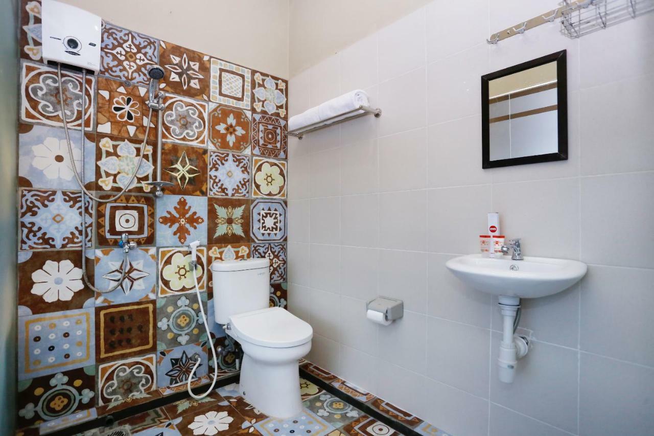 Oyo 1072 Kampung Condro Wulan Guesthouse Maguwo Ngoại thất bức ảnh